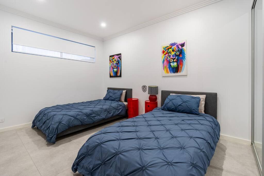 Neat 4 Bedroom In Catherine Fields Narellan エクステリア 写真